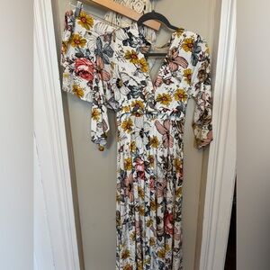 Hospital maternity dress with matching baby swaddle and bow